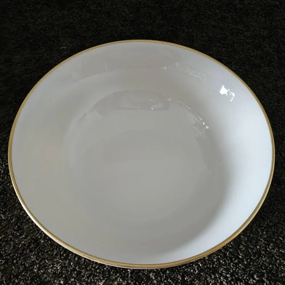 Lenox  Mansfield Round 24K Gold Rimmed Serving Bowl - 9 1/2
